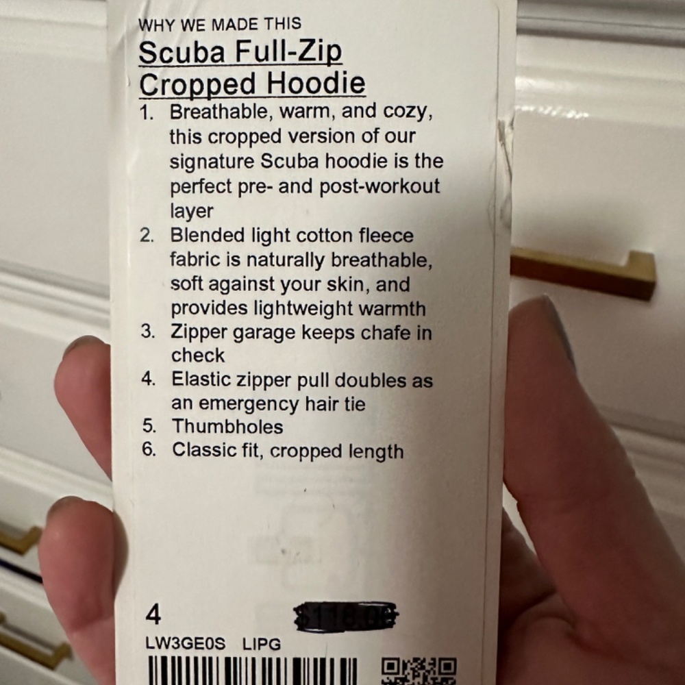 Lululemon Cropped Scuba - Picture 2 of 2